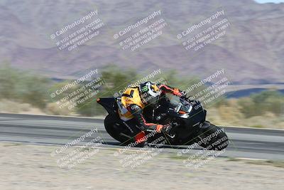 media/Nov-16-2025-Race Pace (Sun) [[8c5fa54630]]/Non Verified Riders (1st 20 Minutes)/3-Turn 3 Inside (11am)/